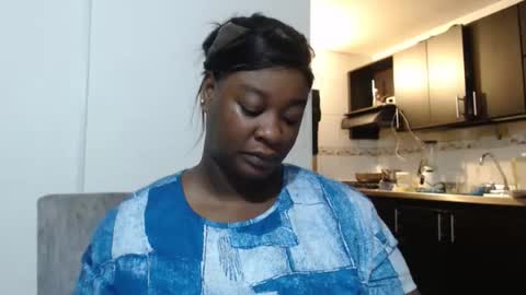 Snapshot of eyshaexotii chatting on 7, 1, 2026 eyshaexotii online show from 7, 1, 2026