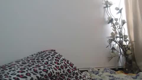 eyshaexotii online show from 13, 2, 2026