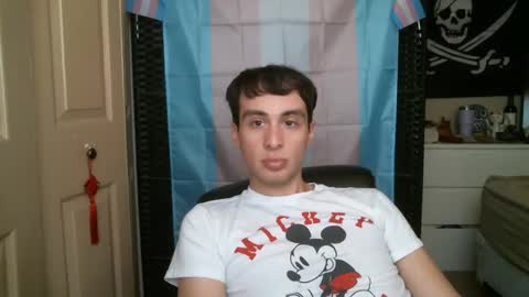 Ezra Naamah online show from 6, 1, 2025