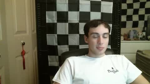 Ezra Naamah online show from 6, 1, 2025
