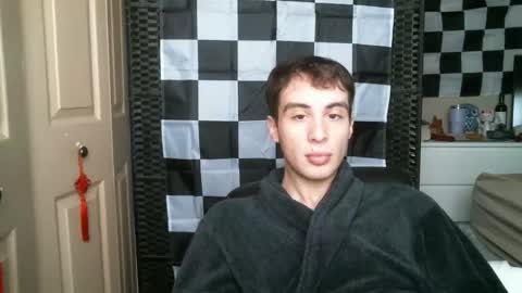 Ezra Naamah online show from 7, 1, 2025