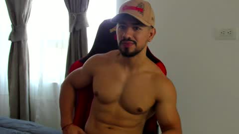 Ezzio Scolaro online show from 23, 9, 2025