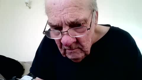 the masturbator online show from 30, 1, 2025