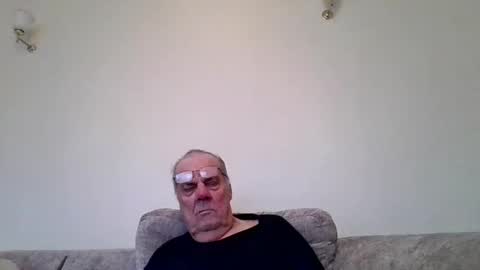 the masturbator online show from 31, 1, 2025