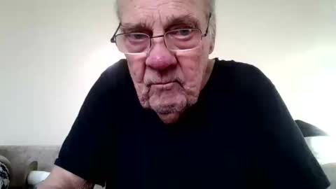 the masturbator online show from 2, 2, 2025