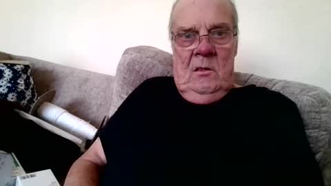 the masturbator online show from 2, 2, 2025