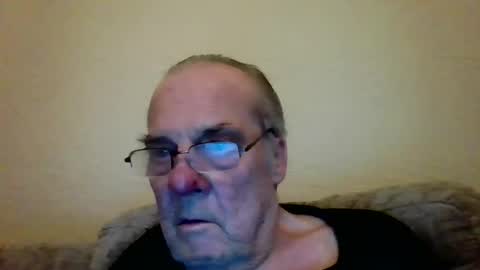 the masturbator online show from 6, 2, 2025