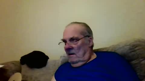 the masturbator online show from 14, 2, 2025