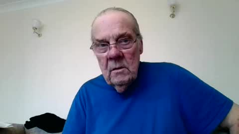 the masturbator online show from 15, 2, 2025