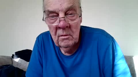 the masturbator online show from 17, 2, 2025