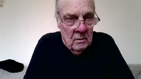 the masturbator online show from 22, 2, 2025