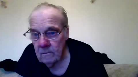 the masturbator online show from 28, 2, 2025