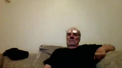 the masturbator online show from 3, 3, 2025