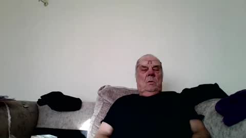 the masturbator online show from 5, 3, 2025