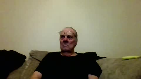 the masturbator online show from 10, 3, 2025