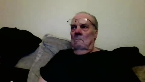 the masturbator online show from 11, 3, 2025