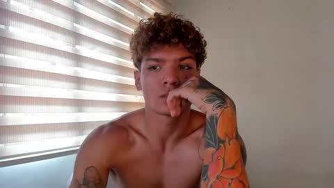 Snapshot of fabrizio_amery chatting on 1, 12, 2024 -  A N D E R online show from 1, 12, 2024