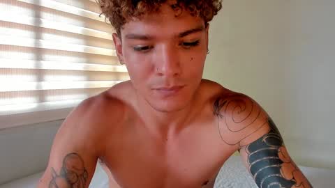 Snapshot of fabrizio_amery chatting on 1, 12, 2024 -  A N D E R online show from 1, 12, 2024