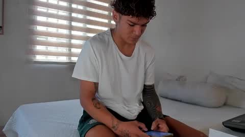 Snapshot of fabrizio_amery chatting on 27, 12, 2024 -  A N D E R online show from 27, 12, 2024