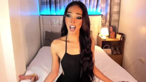 Snapshot of faelore_ chatting on 19, 12, 2024 faelore online show from 19, 12, 2024