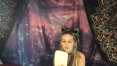 Fae online show from 7, 12, 2024