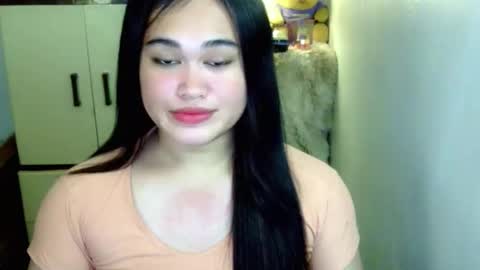 Snapshot of fairy_cuddle chatting on 19, 4, 2026 call me shanaia online show from 19, 4, 2026