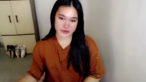 Snapshot of fairy_cuddle chatting on 23, 5, 2026 call me shanaia online show from 23, 5, 2026