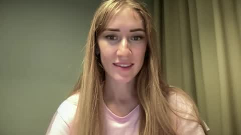 fairy_face online show from 14, 9, 2025