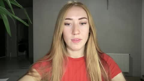 fairy_face online show from 2, 10, 2025