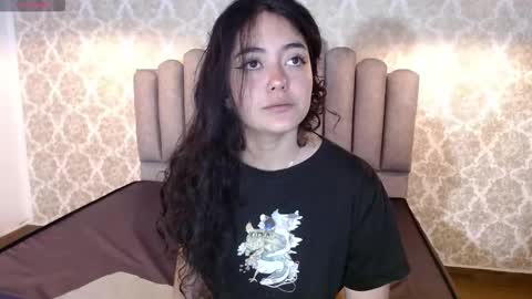 Snapshot of fairy_marie12 chatting on 10, 9, 2025 Marie online show from 10, 9, 2025