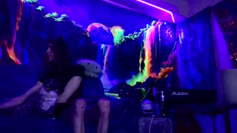 Snapshot of fairy_moan chatting on 10, 1, 2026 fairy_moan online show from 10, 1, 2026