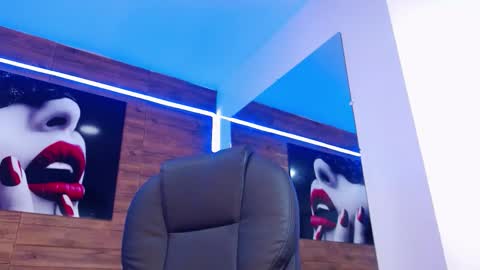 Snapshot of fairyanny chatting on 16, 10, 2025 fairyanny online show from 16, 10, 2025