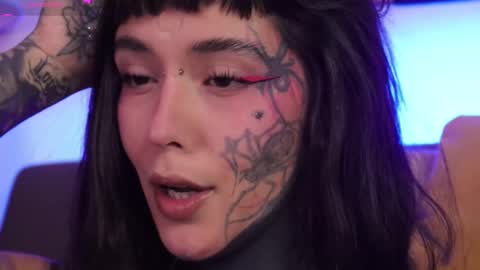 Snapshot of fairyflexxx chatting on 8, 10, 2025 Fairy online show from 8, 10, 2025