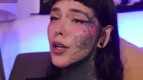 Snapshot of fairyflexxx chatting on 10, 10, 2025 Fairy online show from 10, 10, 2025