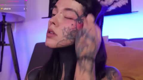 Snapshot of fairyflexxx chatting on 24, 10, 2025 Fairy online show from 24, 10, 2025