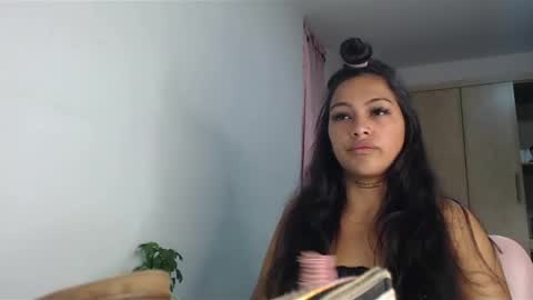 fairylatin online show from 4, 1, 2025