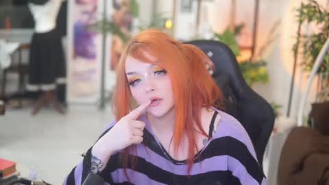 faith_chan online show from 7, 2, 2025