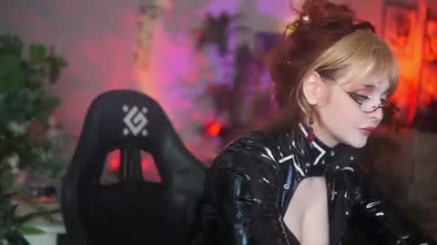 Snapshot of faith_chan chatting on 3, 7, 2026 faith_chan online show from 3, 7, 2026