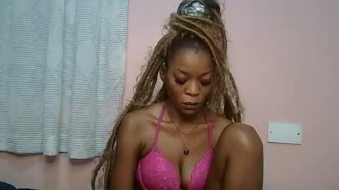 Snapshot of faizah_ chatting on 15, 5, 2026 faizah_ online show from 15, 5, 2026