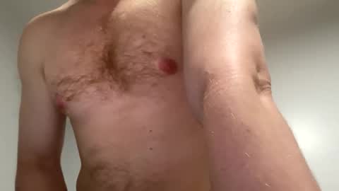 Snapshot of faizerback chatting on 4, 10, 2025 so horny make me cum online show from 4, 10, 2025