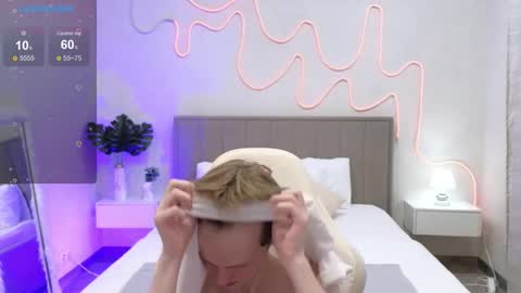 Fakeangel online show from 7, 11, 2025