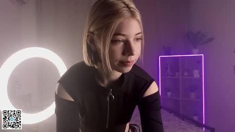 Emilia online show from 2, 2, 2025