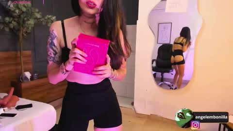 Megan    630  1330 -5 online show from 6, 1, 2026