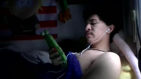 Snapshot of fallenalienz chatting on 14, 1, 2026 thefallenalien online show from 14, 1, 2026