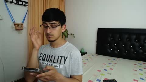 FallGays online show from 18, 12, 2025