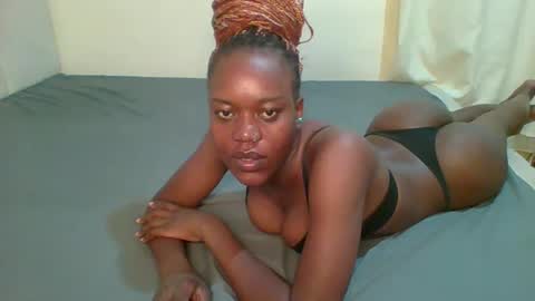 Snapshot of fancyfingers_ chatting on 11, 1, 2025 fancyfingers1 online show from 11, 1, 2025