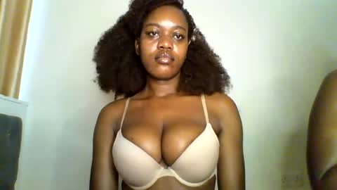 Snapshot of fancyfingers_ chatting on 21, 7, 2026 fancyfingers1 online show from 21, 7, 2026