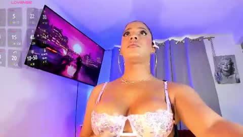 Snapshot of fantassyfenty chatting on 18, 7, 2026 fantassyfenty online show from 18, 7, 2026