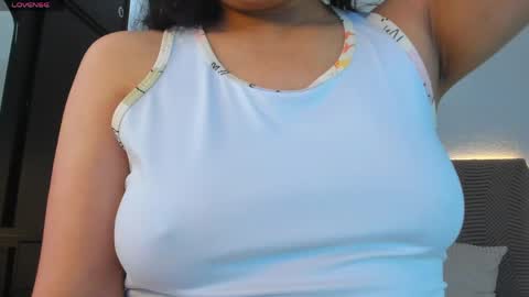 Snapshot of fantastic_asians2 chatting on 6, 6, 2026 Ale online show from 6, 6, 2026