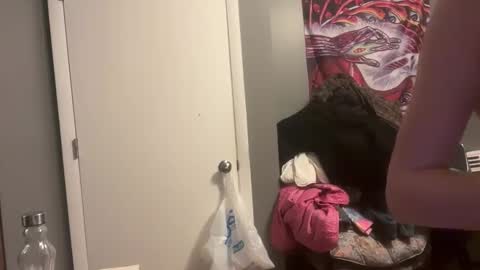 fantasycreampuff666 online show from 20, 12, 2025